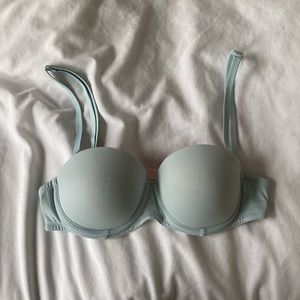 • VS Pink • Push-Up Strapless Bra with Removable Straps